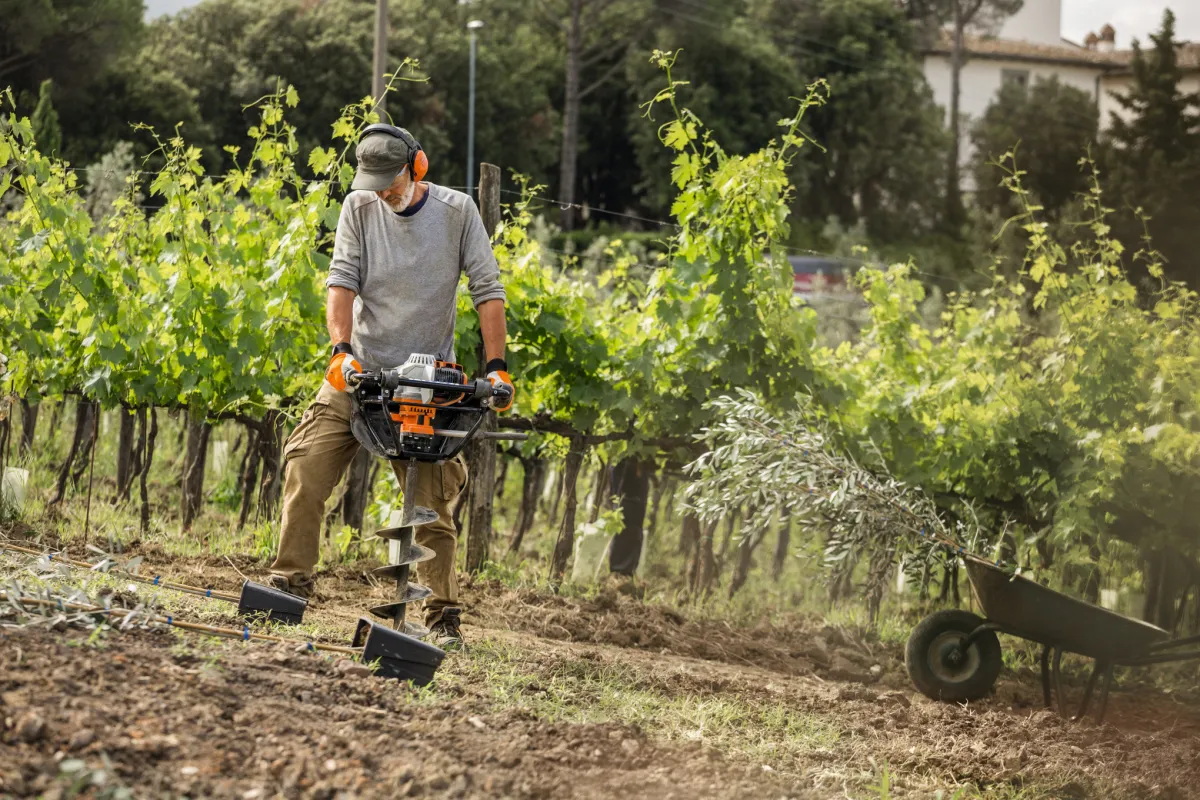 Tarière thermique Stihl BT 131 - Photo 4